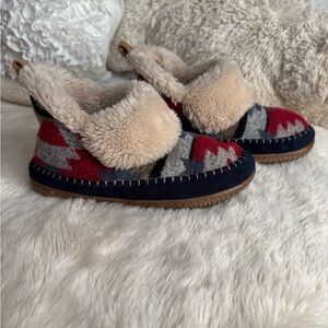 Dearfoams Navy Slippers with Brown Sole